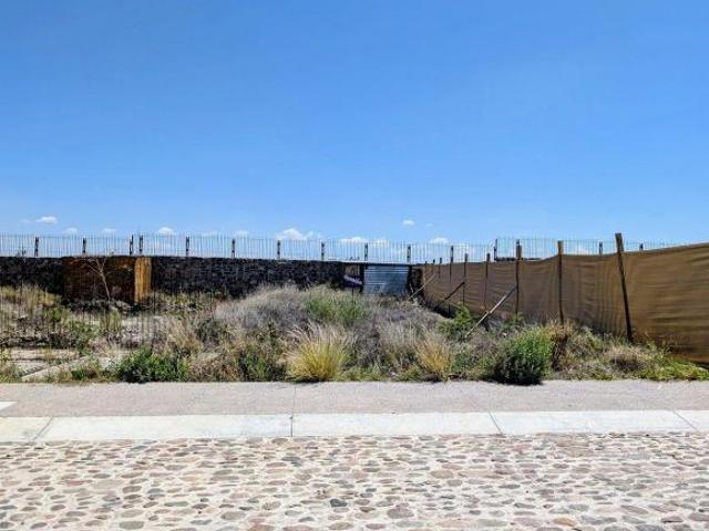 Venta terreno en Querétaro Lomas de Campanario Norte Valles, excelente precio