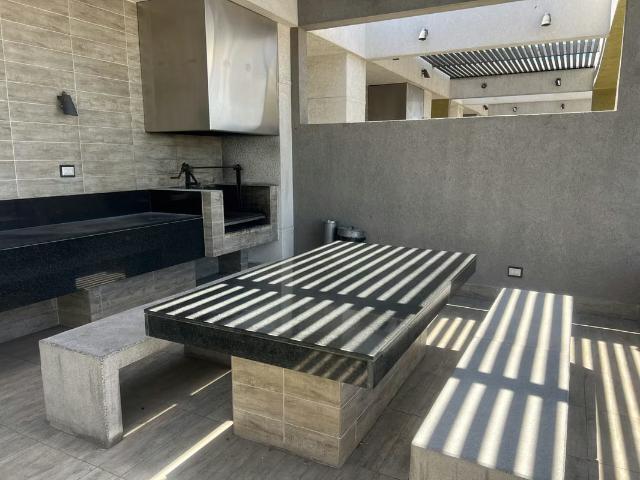 Venta Totalmente Amoblado 2D 1B | 2 Dormitorios por 2700.00 en Santiago