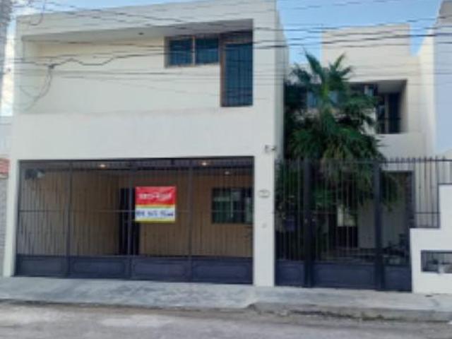 Venta y Renta de Casa en Montecristo con piscina