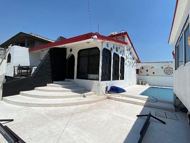 Venta y/o Renta Casa en Real de Oaxtepec Morelos