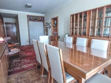 Venta Amplio Depto. Centrico 3 Dormit. Y 2 Baños Semi Amoblado Esquina Mitre Y E. Rios