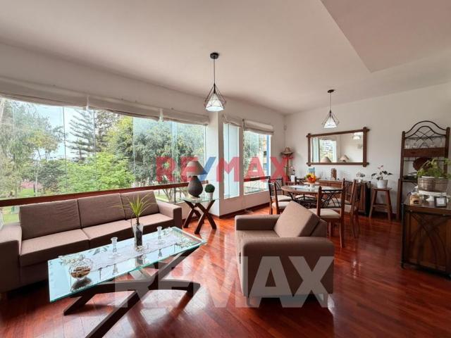 Venta Amplio Duplex Frente A Parque Urb. Prolong. Benavides