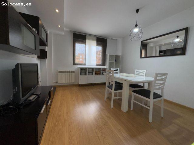 VENTA: Amplio piso en Cuatrovientos