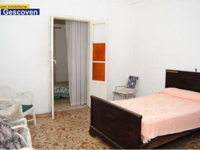 VENTA AMPLIA VIVIENDA CÉNTRICA PLANTA 1ª