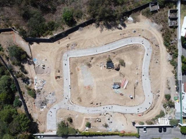 VENTA Av Bernardo Quintana, La Loma Santa Fe