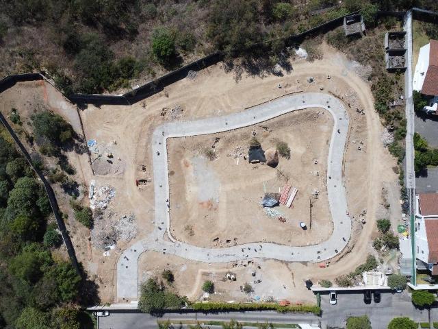 VENTA Av Bernardo Quintana, La Loma Santa Fe