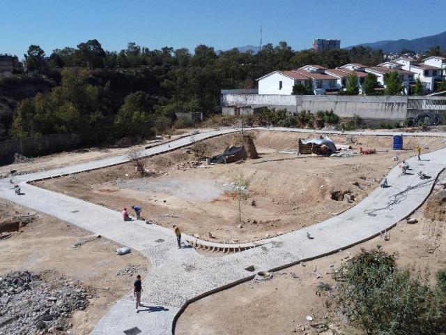 VENTA Av Bernardo Quintana, La Loma Santa Fe
