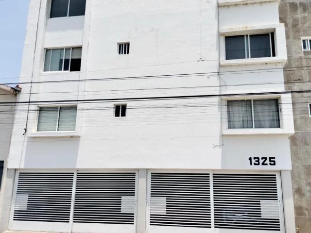 VENTA | BONITO DEPARTAMENTO TERCER PISO | BLVD. HERMENEGILDO BUSTOS | VALLE DEL MORAL | 2 RECÁMARAS