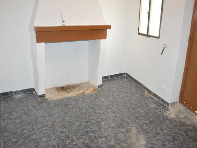 VENTA BONITA CASA EN ALBUÑUELAS