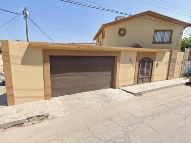 VENTA CALLE PITAGORAS CONDOMINIO MONUMENTAL MUN. JUAREZ C.P. 32310 CHIHUAHUA