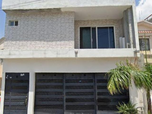 VENTA CALLE SANTA CATARINA COL. MISION DE LAS VILLAS MUN. STA CATARINA C.P. 66369 NUEVO LEON