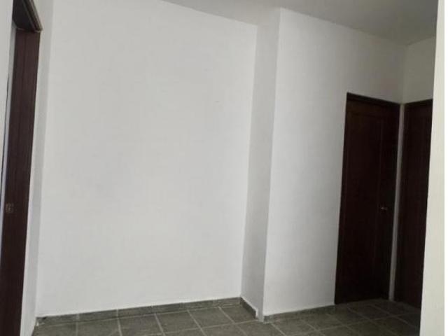 VENTA CASA MUY CENTRICA UBICACIÓN