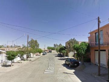 Venta Casa Mariano Azuela, Reforma, Juárez, Chihuahua. A S F D Z
