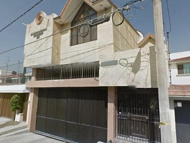 VENTA CASA: Monte Blanco 403, Las Arboledas, 38060 Celaya, Gto