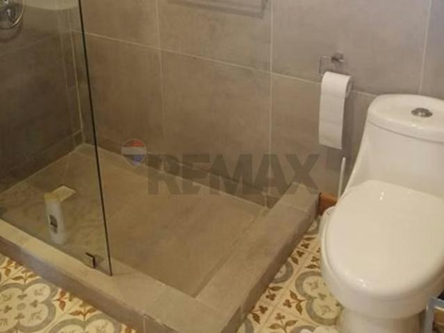 Venta casa nueva con vista al lago, pucón. 3 dormitorios por 7200.00 en Pucón