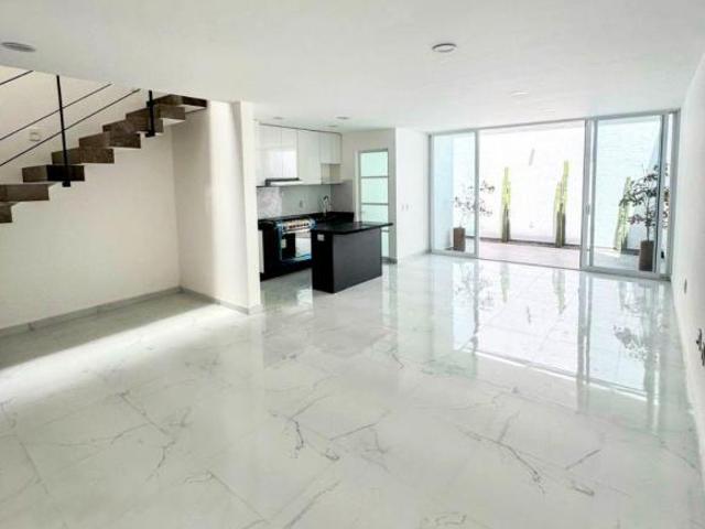 Venta | Casa nueva 220 m² | roof terraza y amenidades | Pedregal de Schoenstatt