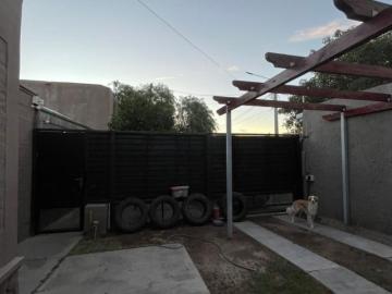 Venta Casa Oportunidad En Rawson | Ubicación Estratégica Y Confort
