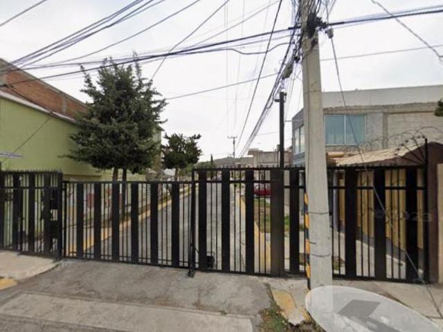 Venta Casa Orquídea, Campestre Villas del Álamo, Pachuca Hgo. A S F G M