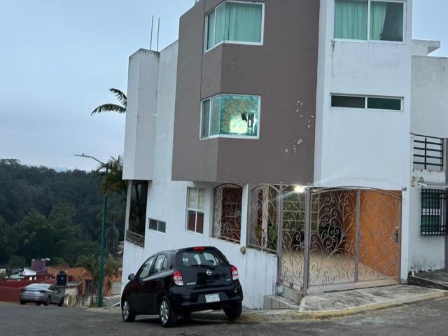 Venta Casa a 6 min. del vel?dromo