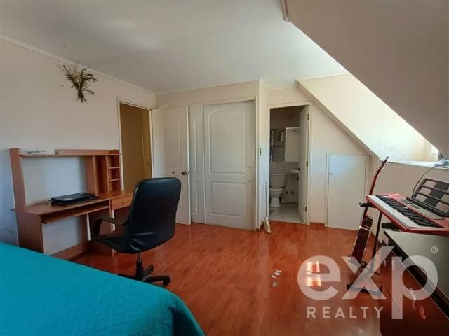 Venta Casa Alto Belloto 5 dorm. En Quilpué | 5 dormitorios por 240000. 00 en Quilpué