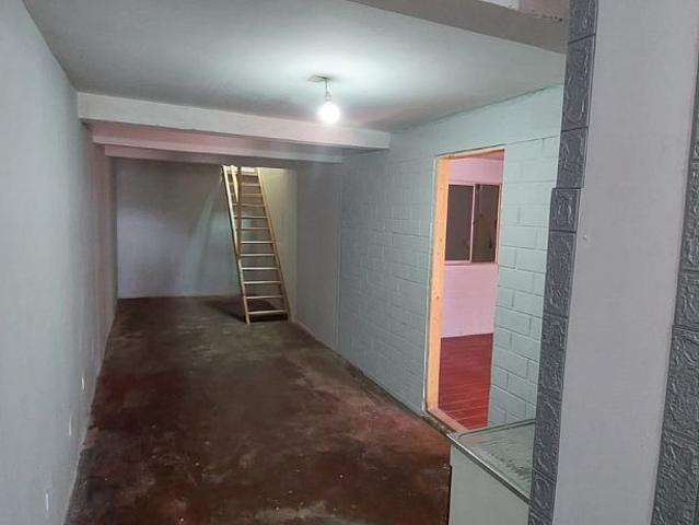 VENDO CASA AMPLIA EN PUENTE ALTO, SECTOR SANTA ROSA