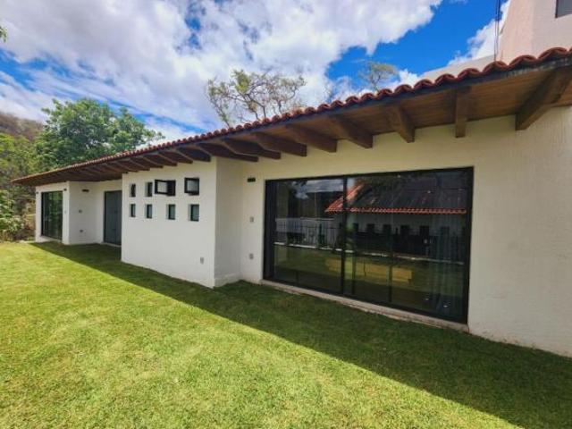 Venta, Casa Amueblada, Tulipanes V, Ixtapan de la Sal