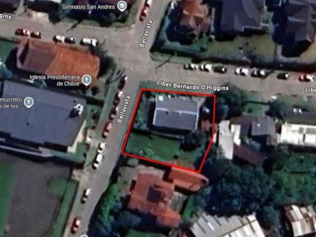 Venta Casa Ancud esquina iglesia