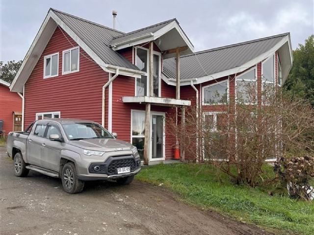 Venta Casa Ancud Pupelde, frente a la Guapa Hostel
