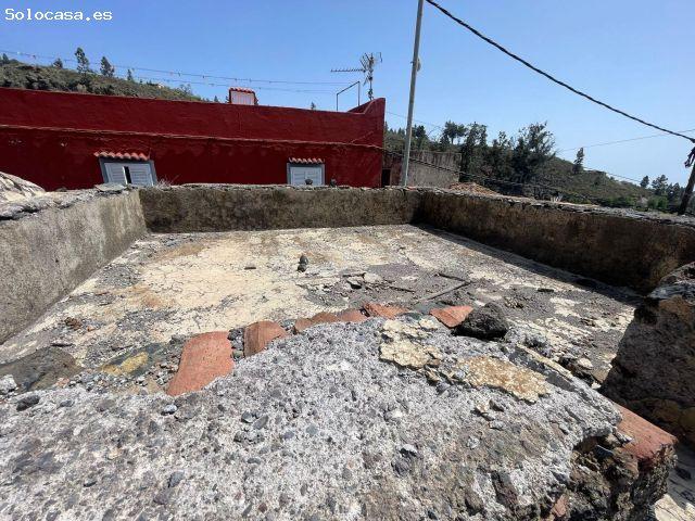 Venta Casa antigua 83 m2 de terreno en casco histórico de Chirche, Vistas al mar espectaculares