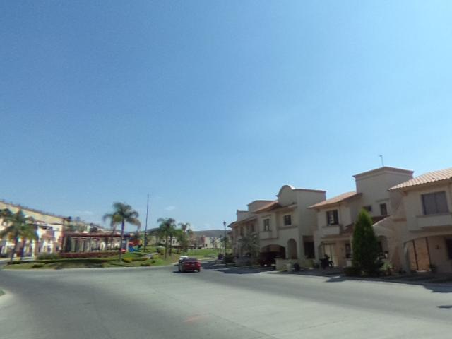 VENTA CASA BOULEVARD ALTA CALIFORNIA 324 VILLA CALIFORNIA TLAJOMULCO DE ZUÑIGA JALISCO MEX RG INV IN
