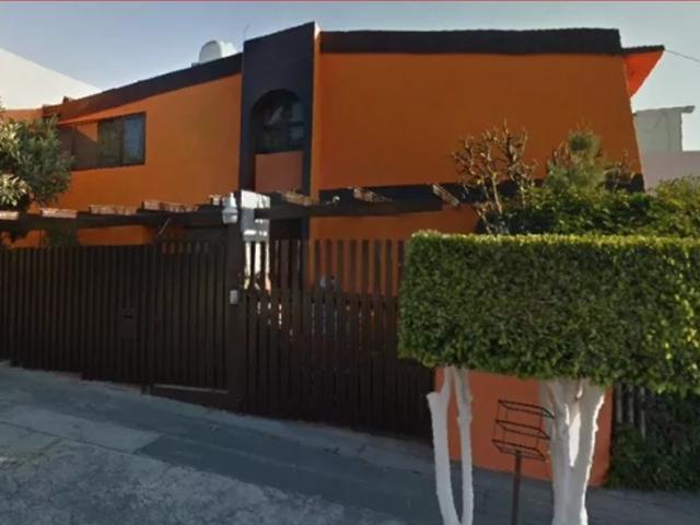 VENTA CASA CTO DIPLOMATICOS CD SATELITE NAUCALPAN DE JUÀREZ EN EDO DE MEX RECUP BANCARIA