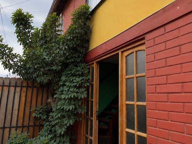 Venta Casa Curacaví Casa de 2 pisos en sector centrico de curacavÍ