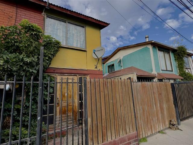 Venta Casa Curacaví Casa de 2 pisos en sector centrico de curacavÍ