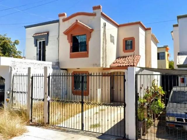 VENTA CASA: C. Hernán Cortes 16303, Villas del Rey, 82164 Mazatlán, Sinaloa