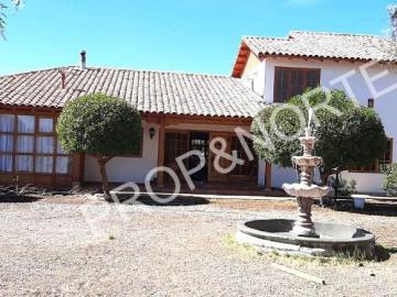Casa en venta en Calama - Cocina equipada