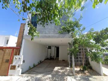 Venta Casa Calle 6, Leandro Valle, Mérida, Yucatan. A S F D Z
