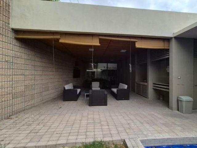 CASA EN VENTA CAMPESTRE DE GOLF CASI NUEVA 2 AÑOS 4 RECAMARAS, ALBERCA