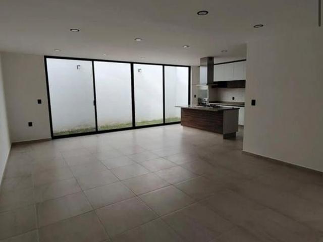 VENTA CASA CAÑADAS DEL ARROYO