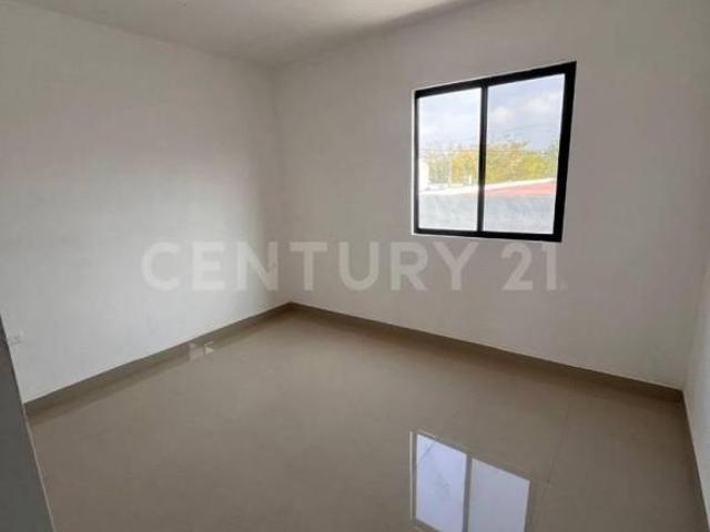 VENTA CASA CERCA DE OTILIO GONZÁLEZ SALTILLO