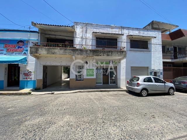 VENTA CASA COL. CENTRO ZONA COMERCIAL