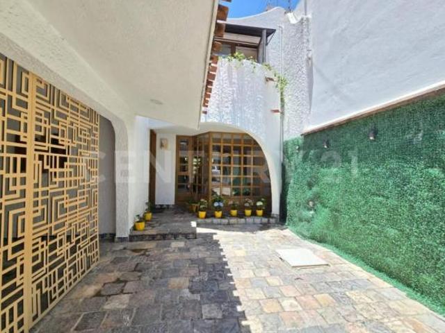 VENTA CASA COLONIA EL MIRADOR!