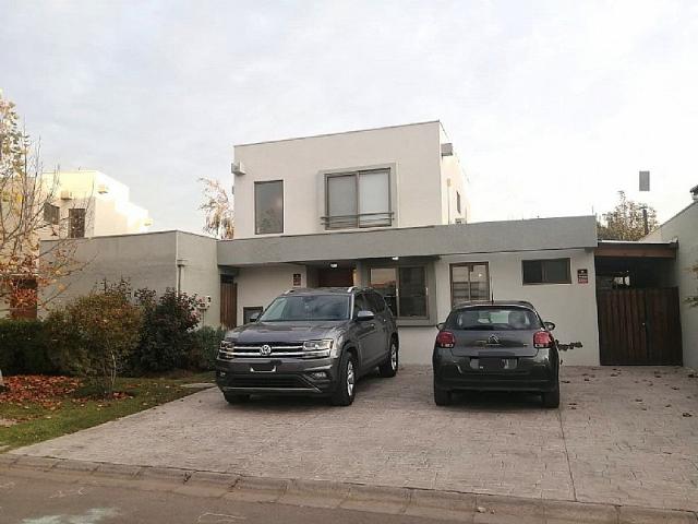 Venta Casa Colina venta casa condominio los nogales sta elena chicureo