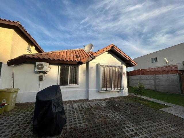 Venta Casa Colina imperdible precio, se vende casa en calle el molino ayres de chicureo colina
