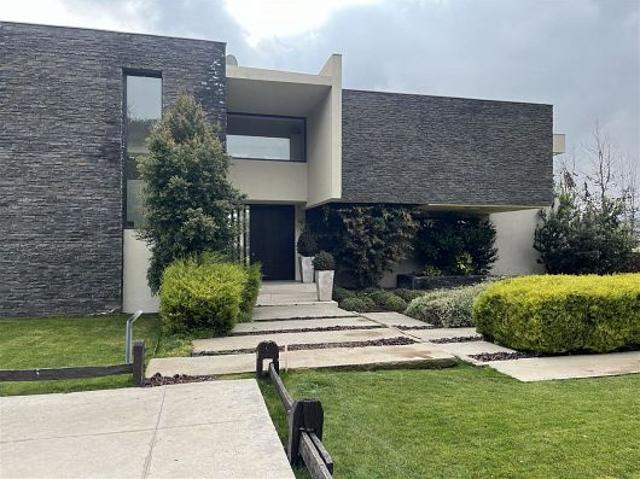 Venta Casa Colina Las Brisas de Chicureo