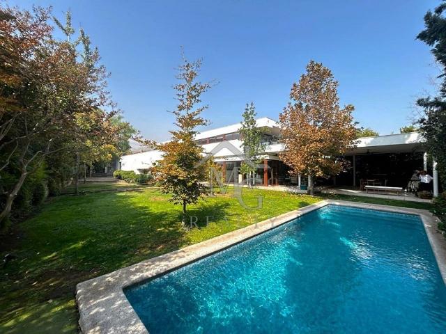 Venta Casa Colina Piedra Roja