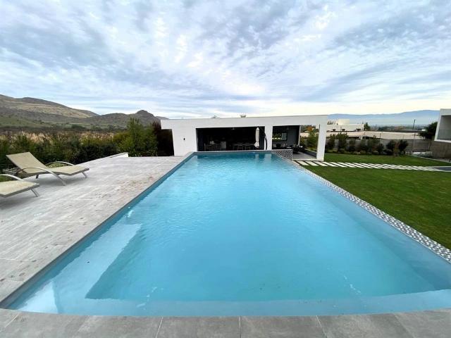 Venta Casa Colina Piedra Roja