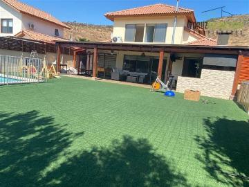 Venta Casa Colina Sector Santa Elena