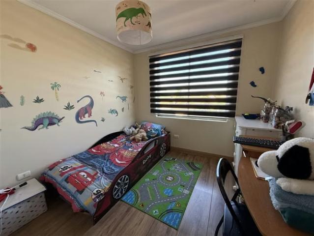 Venta casa con acceso a Laguna Ayres de Chicureo 4D y 3B | 4 dormitorios por 7100.00 en Colina