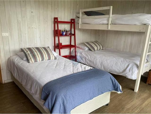 Venta casa con acceso playa del lago calafquén | 6 dormitorios por 14900.00 en Panguipulli