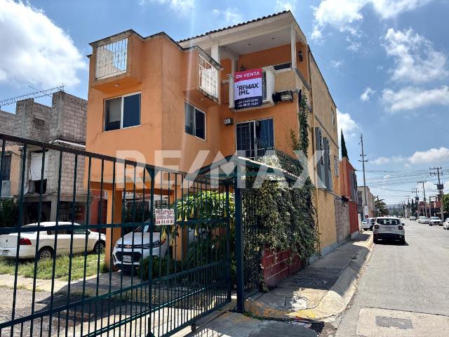 Venta casa con ampliaciones en Hacienda Cuautitlán